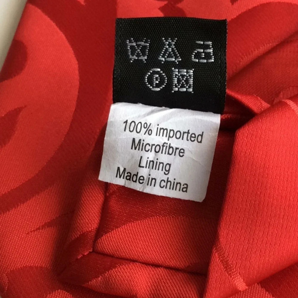 Rossi Man Red Paisley Tie & Handkerchief Set - Picture 8 of 10